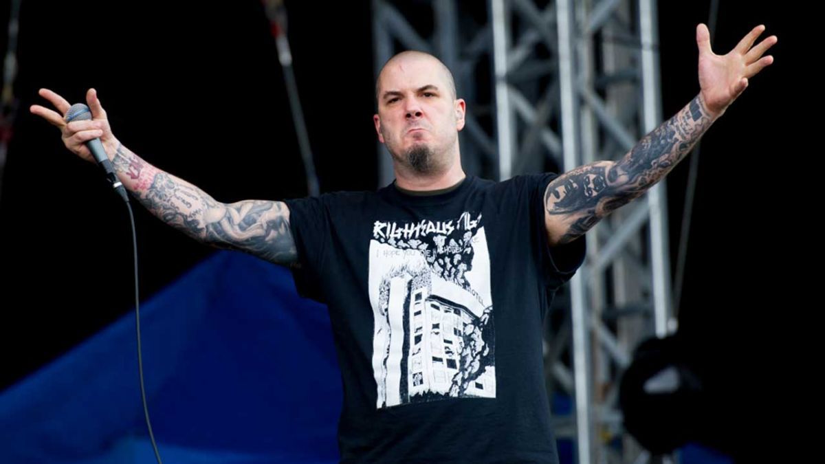 ALARMmag's tweet photo. Phil Anselmo: Down could reunite for 2020 anniversary shows https://t.co/bebiaPbRBx https://t.co/9G0PTrD6co