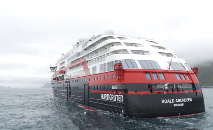 View image on Twitter