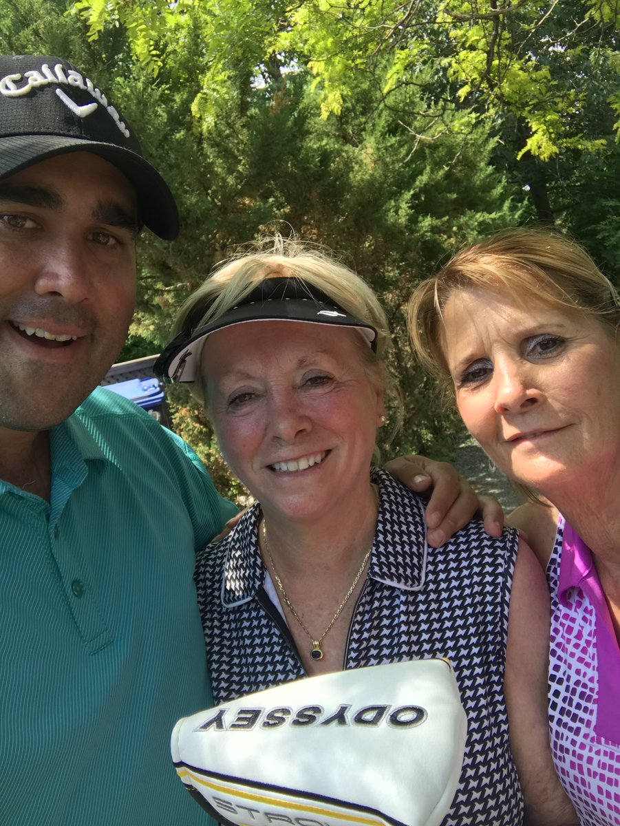joel_patch's tweet image. #patronizeyourpgapro Congrats to Mme. Joly on 1 putting more often @CallawayGolf @odysseygolf #StokeLab #1LH #lefty #makePutts