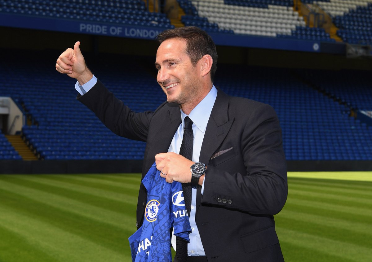 ChelseaFC's tweet photo. Good morning! 😀👍

#FridayFeeling https://t.co/NCQqVBthq2