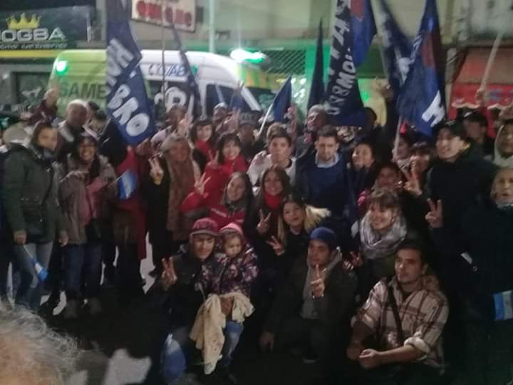 agrupPalh's tweet photo. Durante la tarde de ayer, participamos de la presentación de la lista 2 de Almirante Brown. 

#SOMOSBROWN #ESCONTODOS #ESCONTODAS ✌💙 https://t.co/a1oFBYDvg7