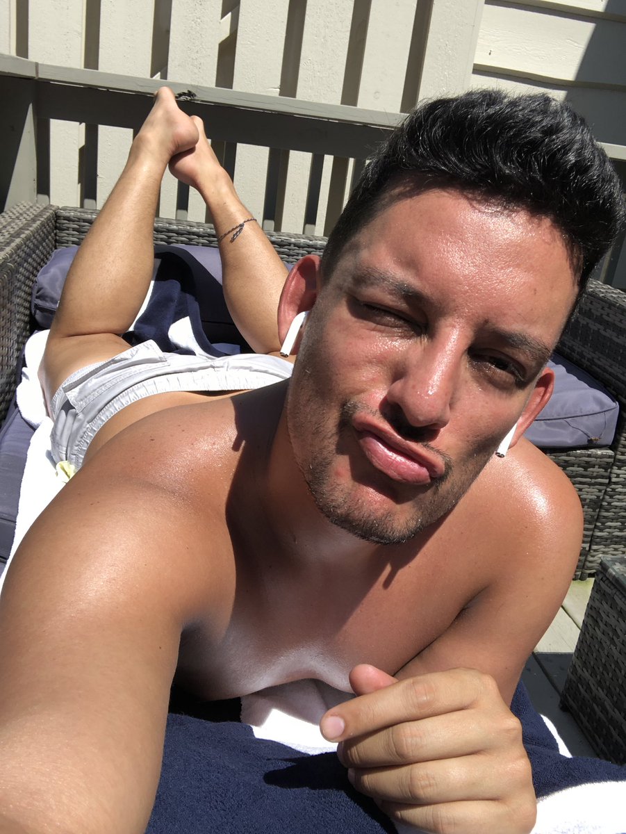 Come ask me so@e questions!!! instagram.com/stories/alexjp…