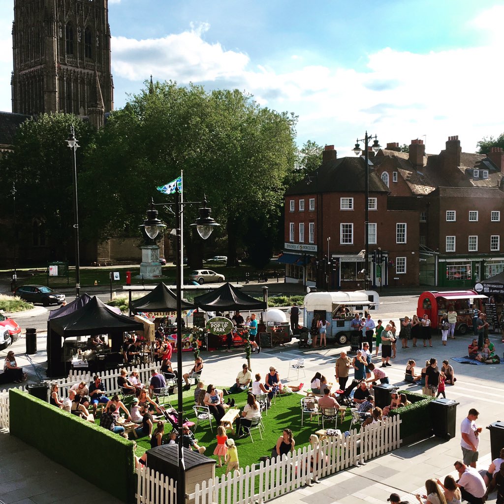 Free Radio Herefordshire & Worcestershire tweet media