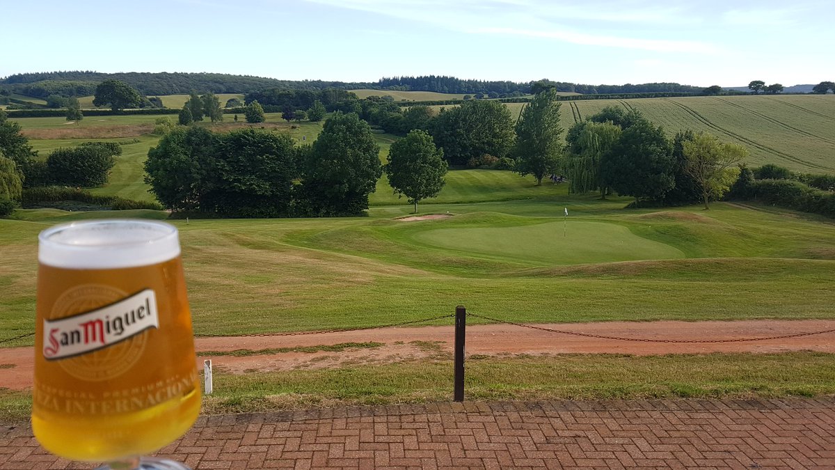 Onto the 19th <a href="/Ashfords_Law/">Ashfords LLP</a> early birds finals day. Well done to @duncrun73 for smashing it! #networking #law #19th #golf #working
