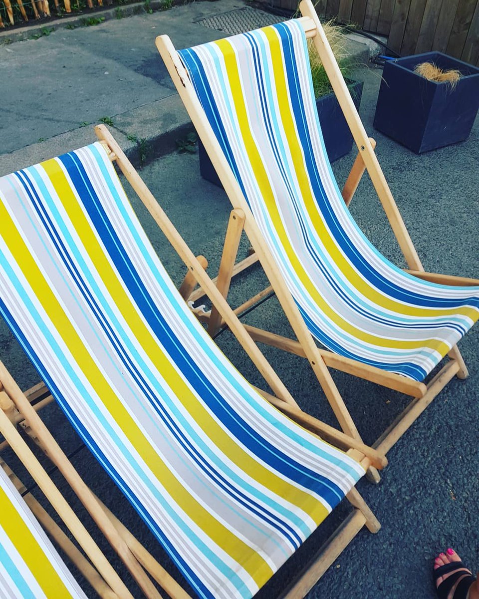 vanessavalence1's tweet image. #PontAlexandre3 #paris 🗼 #guinguettes 🎶 #quaisdeseine #seine #findejournée #été 
GUINGUETTES : Paris est une fête !🗼🎶🍷🧀🥖🎡🖼🗼