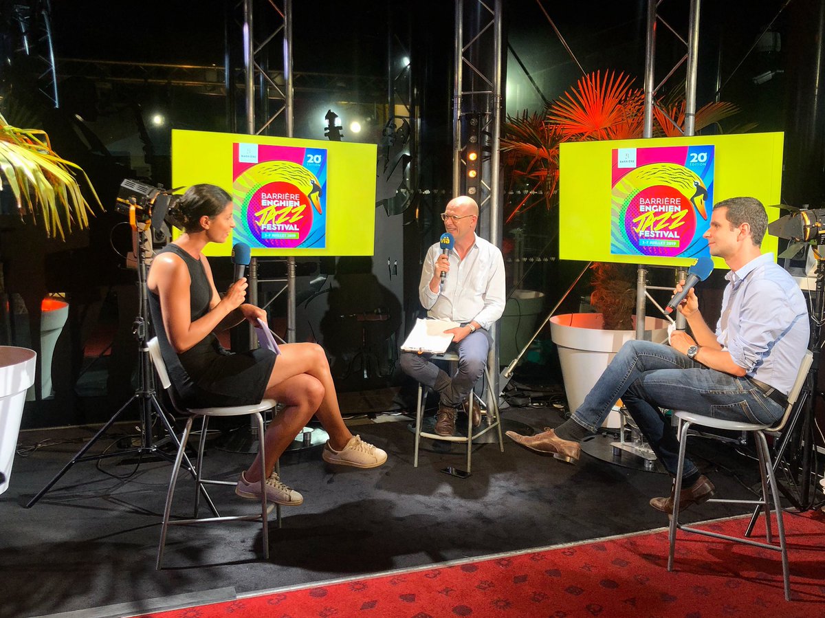 viagrandparis's tweet photo. Fin de cette 2e journée au @EnghienJazzFest ! Les festivités reprennent dès demain avec notamment @IbeyiOfficial 🔥En attendant, regardez @viagrandparis pour continuer de vivre l’ambiance du festival 🎷 @EnghienlesBains #BEJF #festival #musique #jazz https://t.co/jcdpKgKXjq