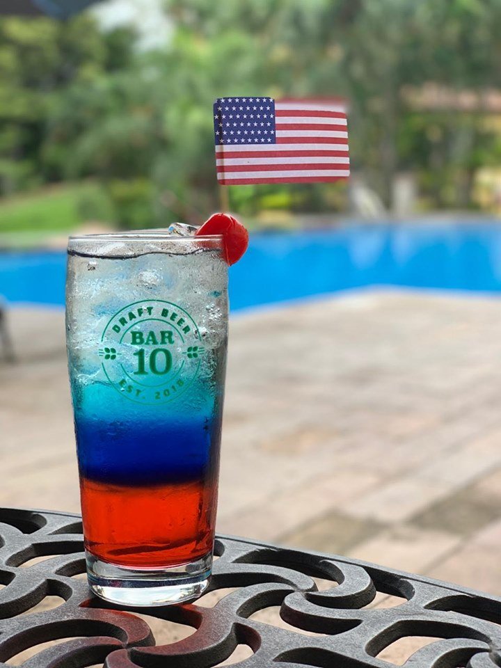 MarriottCR's tweet photo. Happy 4th of July! 🇺🇸 How are you spending the holiday? https://t.co/cAnT8cpxtl