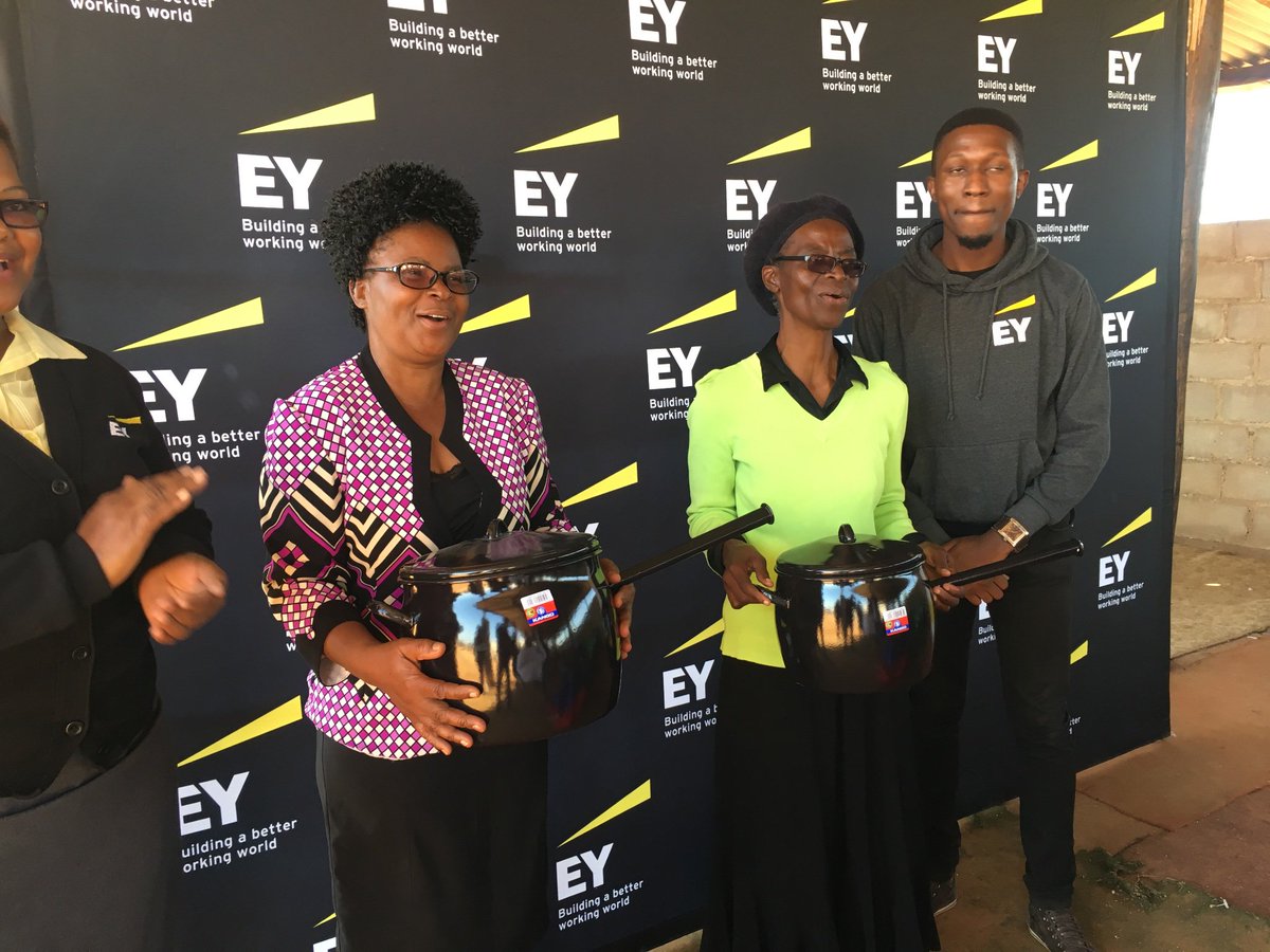 baye_daniel's tweet photo. Today, EY was teaching elderly women about the benefits of using digital in their lives and in the lives of those around them - from enhancing knowledge, connectivity, how to protect yourself from cyber bullying in this digital world, Securing your digital workspace @EY_Africa https://t.co/3lz3gqCOtw