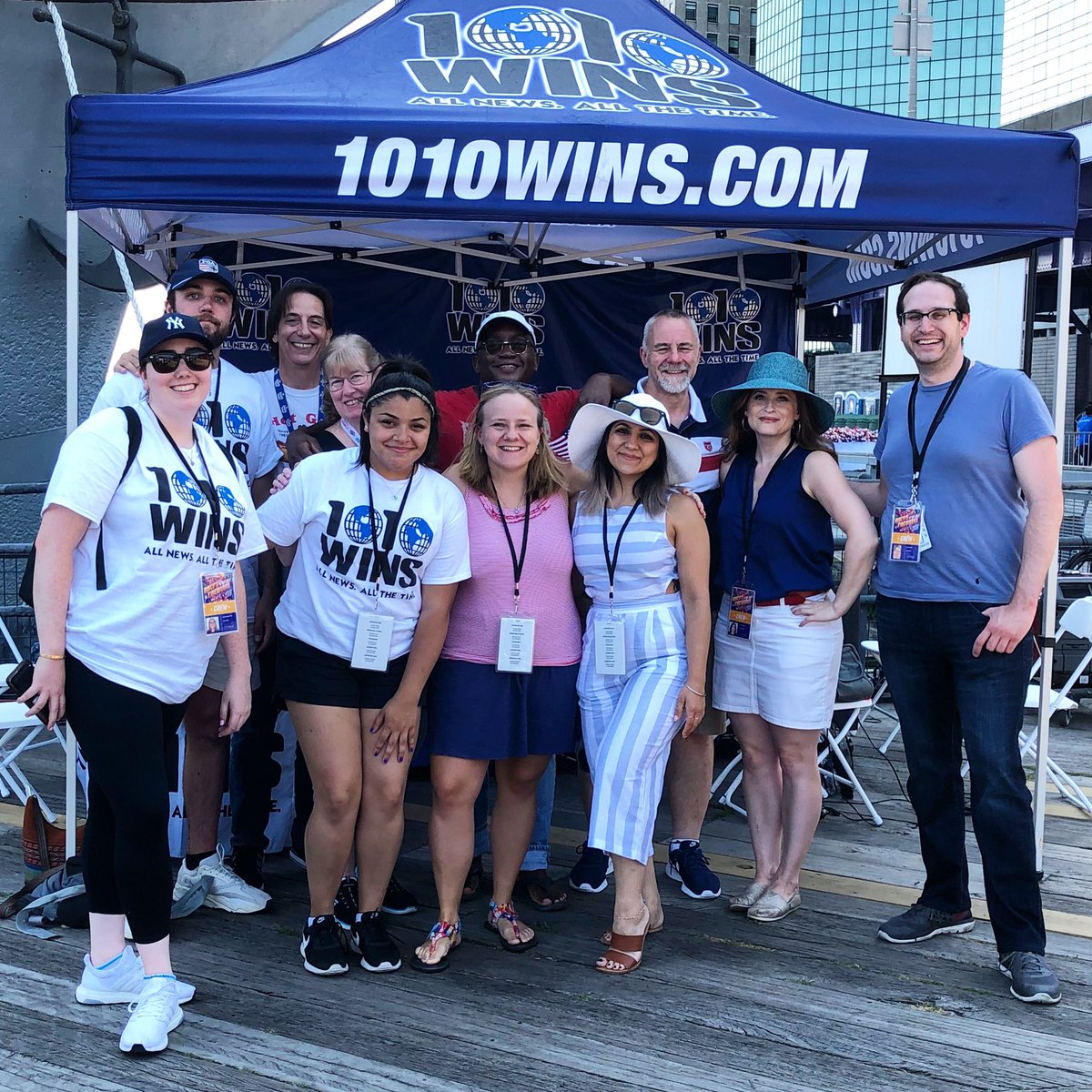 🇺🇸Happy 4th!🇺🇸 WINS Fam ready for the show tonight. Show off your Red White &amp; Blue. TAG US IN YOUR PHOTOS AND VIDEOS #1010WINS #fireworks #MacysFireworks #Happy4thofJuly