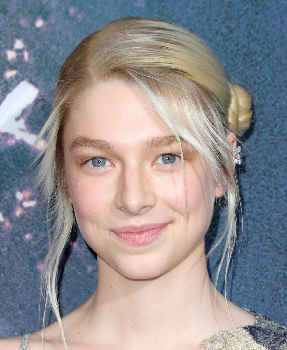 Hunter Schafer as Gwen Stacy aka Spider-Gwen (earth 65). 