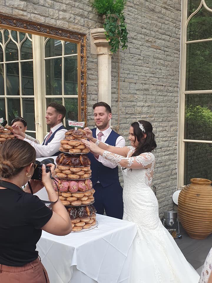 Doing it differently #wedding #krispykreme #doughnuts @krispykremeUK @tortworthcourt
