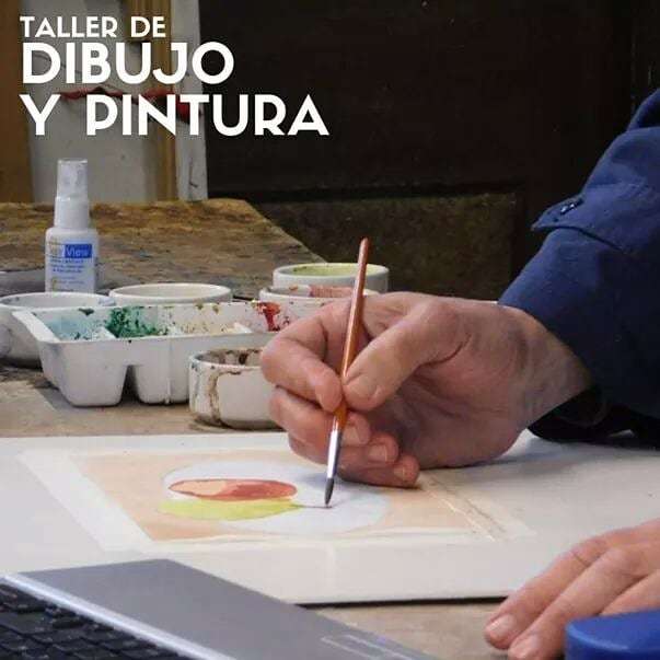 Taller de Dibujo y Pintura a cargo de Maricarmen Sanchez-Cabezudo, todos los sábados de 16 a 18 hs.
No son necesarios conocimientos previos.
¡Te esperamos!
.
Si querés más información no dudes en comunicarte.
.
.
.
#casabruzzone #AlbertoBruzzone #arte #m… ift.tt/30aGlkj