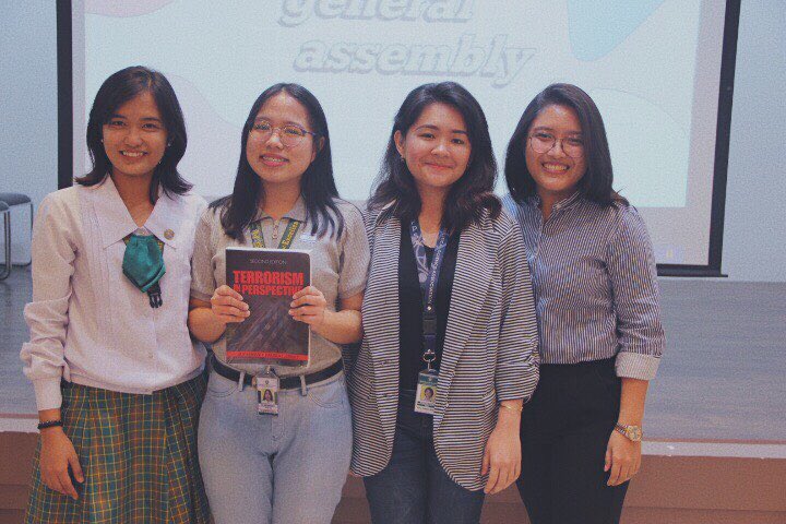 JJDiplomats's tweet photo. Last July 1,2019 at AVR Engineering, the Josenian Junior Diplomats conducted this semester’s General Assembly. 

Thank you, Diplomats for your active participation and remember “Your presence is more than enough”. https://t.co/vx32FgzCpP