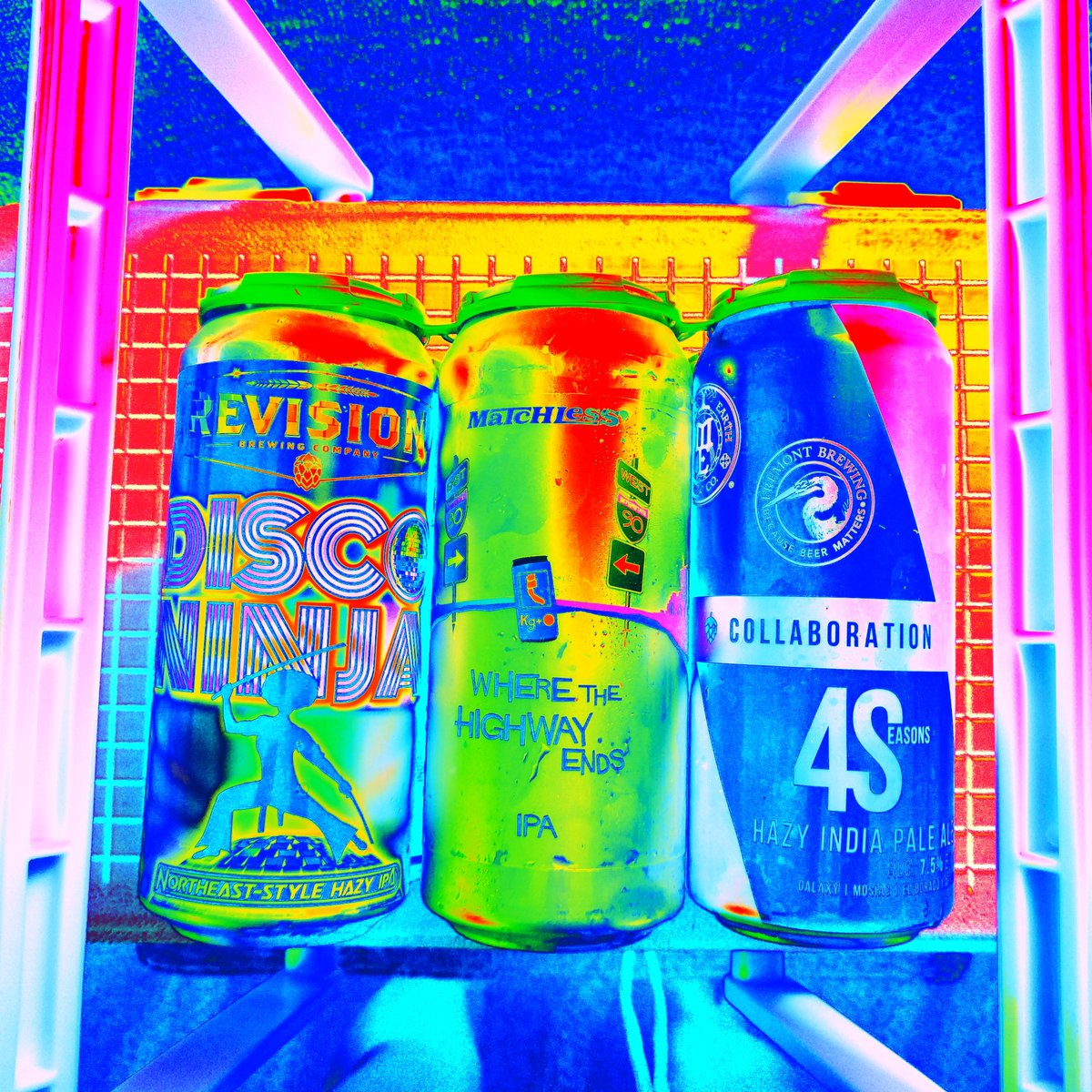 MrsRateBeer's tweet image. #4th of July Portland 6-Pack thanks to @TheBeermongers  being open today! Love America. Most of it's really cool thru beer goggles. A world where everyone is happy ! #beer #freedom #wegotitfornow #igloo