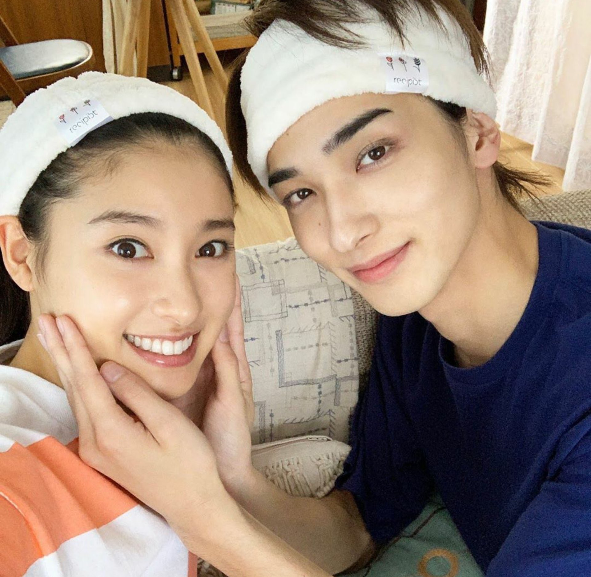 りの 彼氏のりゅうくんのまつげ 彼女のたおちゃんより長い にしても肌が綺麗なカップルだな 笑 レシピスト 横浜流星 土屋太鳳 T Co Ow5eawqaf6 Twitter