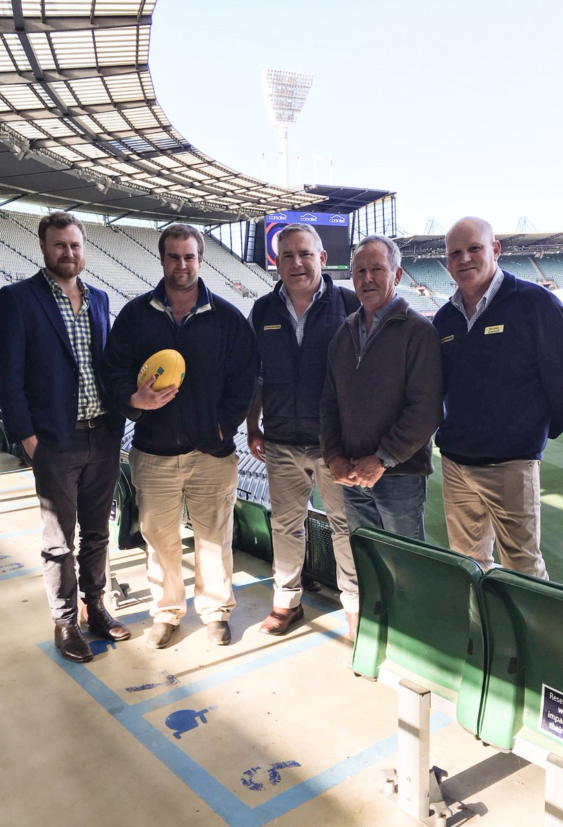 carrsseeds's tweet photo. @denispedler and Dougie are a long way from Cummins this arvo, at the @MCG with @heritageseeds for the Ultimate Footy Friday - inspecting the lush turf fit for @AFL (Premier 3 Ryegrass and couch grass, cut to 9.9mm) 👍 https://t.co/2Mq328ksL4