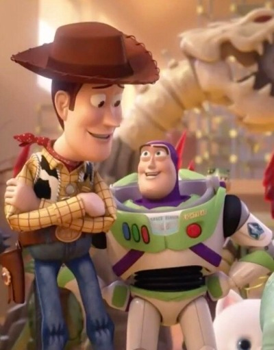 MyLilMadness's tweet photo. No superaré durante un año entero de que Pixar me separo a estos dos, ¿¡COMO SE ATREVE-- https://t.co/m4EaufPpHT