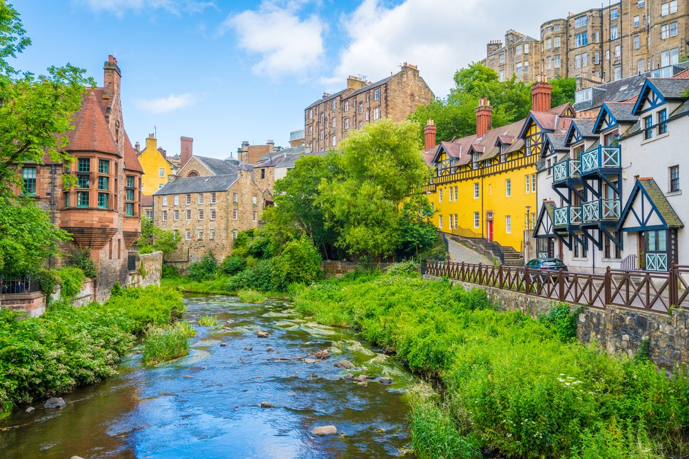 raileurope's tweet photo. When you visit #Edinburgh next, be sure to spend some time exploring the less touristy parts of the city.
This here is Dean Village. Pretty, huh?
#TrainsBeforePlanes #train #travel #UK #BritRailPass https://t.co/VqSI33IuUr