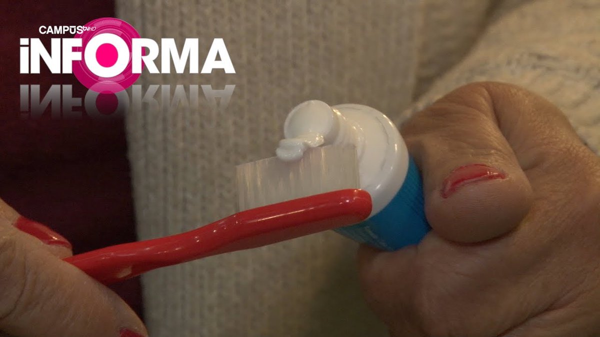 CampusTVHD's tweet photo. Investigadores de la @UTalca comprobaron que pasta dental permite tratar caries en adultos mayores. 😮
La investigación recibió premio internacional.
Mira todos los detalles en la nota de #CAMPUSTVInforma.
👇
https://t.co/lKpm1ESHRC https://t.co/RExNFOBksO