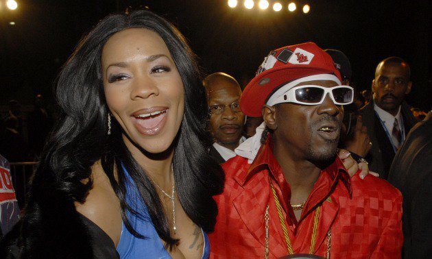 Deelishis Reveals That She Never Knocked Boots With Flavor Flav. ow.ly/qCDX...