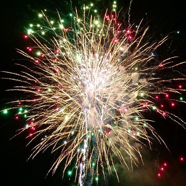 DLSPR's tweet image. Happy Bday America! #partyintheusa #4thofjuly #fireworks ift.tt/2RSGkPb