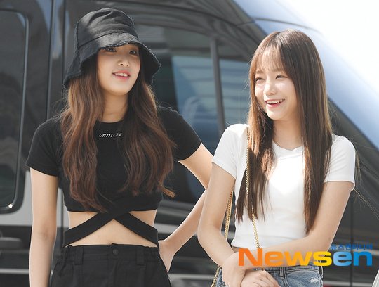 ulthyemhyemu's tweet image. this black and white, yin and yang, darkness and light contrast between yulyen is beautiful