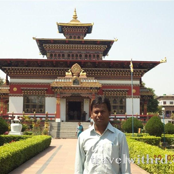 Memories from Bodh Gaya, Bihar. March 2016. It is the only most popular destination in Bihar .
#bodhgaya #bihar #chinesetemple #tourist #building #temple #palace #architecture #🏠 #⛪️ #☀️ #🎨 #🚧 #🗾 #traveler #residence #religion #travel #ancient #house #landmark #culture