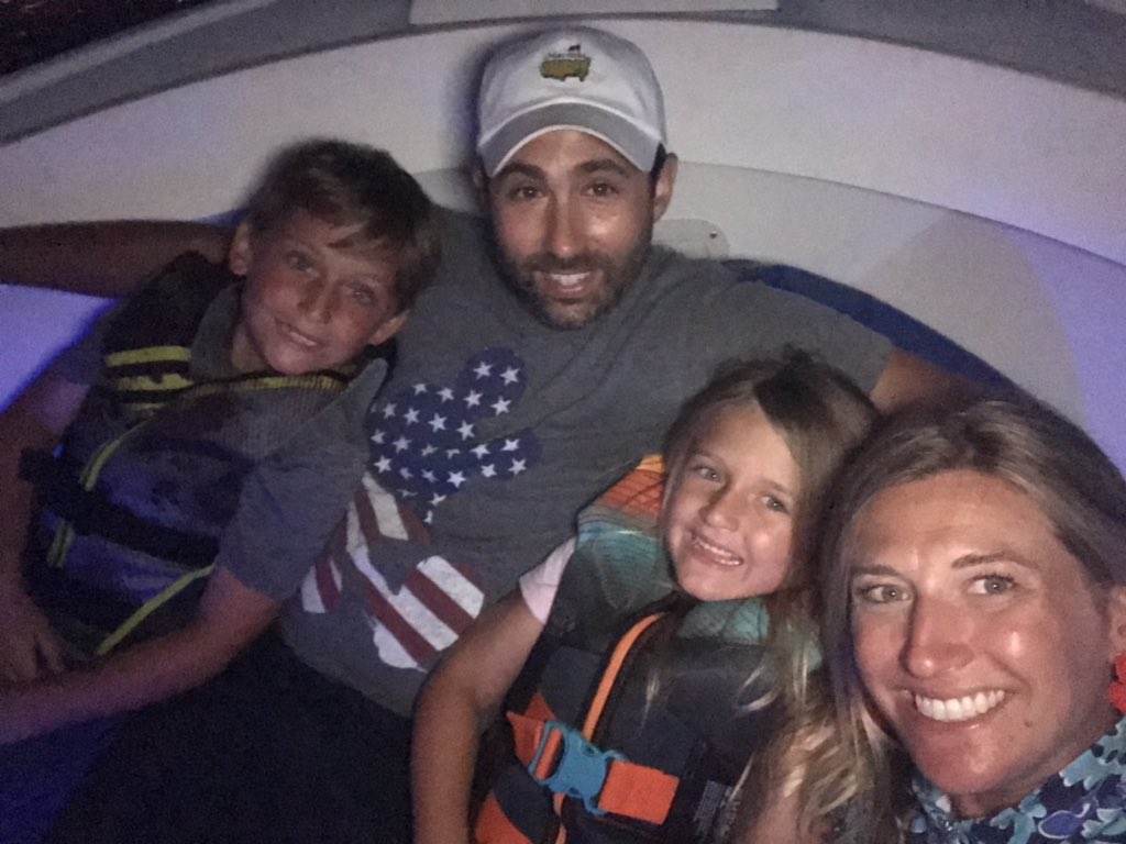 Happy Independence Day! 
🇺🇸🎇 <a href="/BedwellSchool/">Bedwell Elementary School</a> #SummerSelfieBingo #Bedwellsummerfun