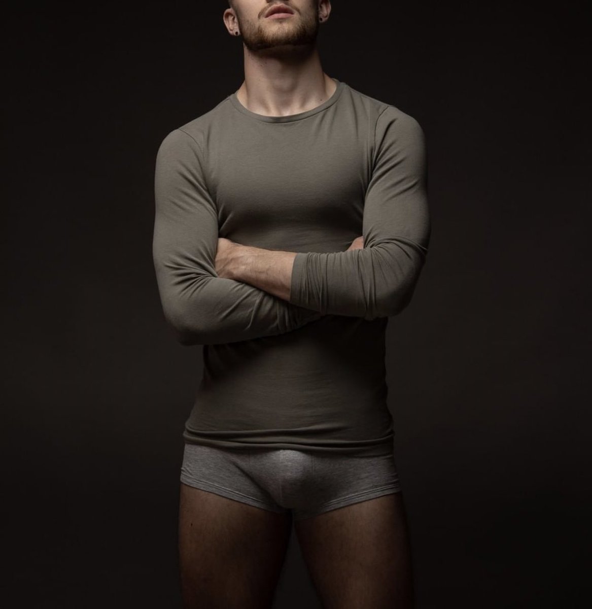 Embry Moore tweet media