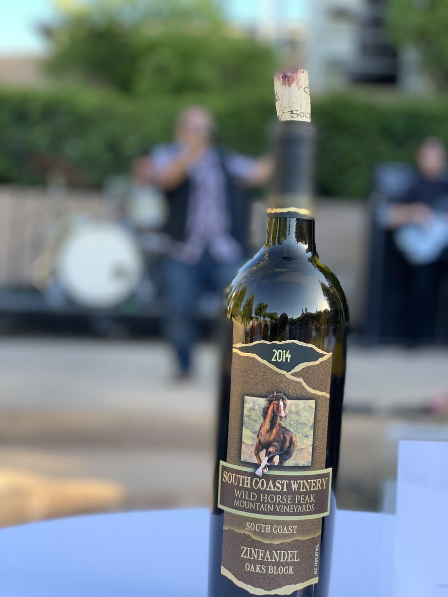 There way be wine and drones involved tonight <a href="/SCWinery/">South Coast Winery Resort & Spa</a> <a href="/visit_temecula/">Visit Temecula</a> #4thofjuly #wine #temeculawibecountry