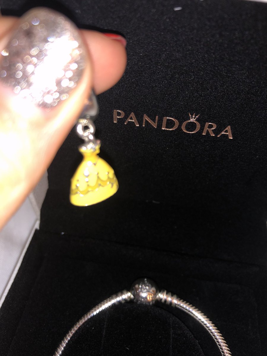 jennbone_'s tweet photo. in love🤩☺️💛 https://t.co/4eTeokmjMc