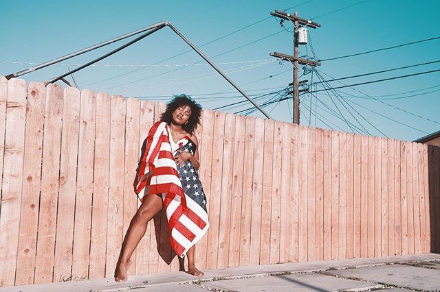 DCMamero's tweet photo. Happy 4th of July! 💥🇺🇸💥 https://t.co/0awbMY82Tg https://t.co/gKIRVXnboI