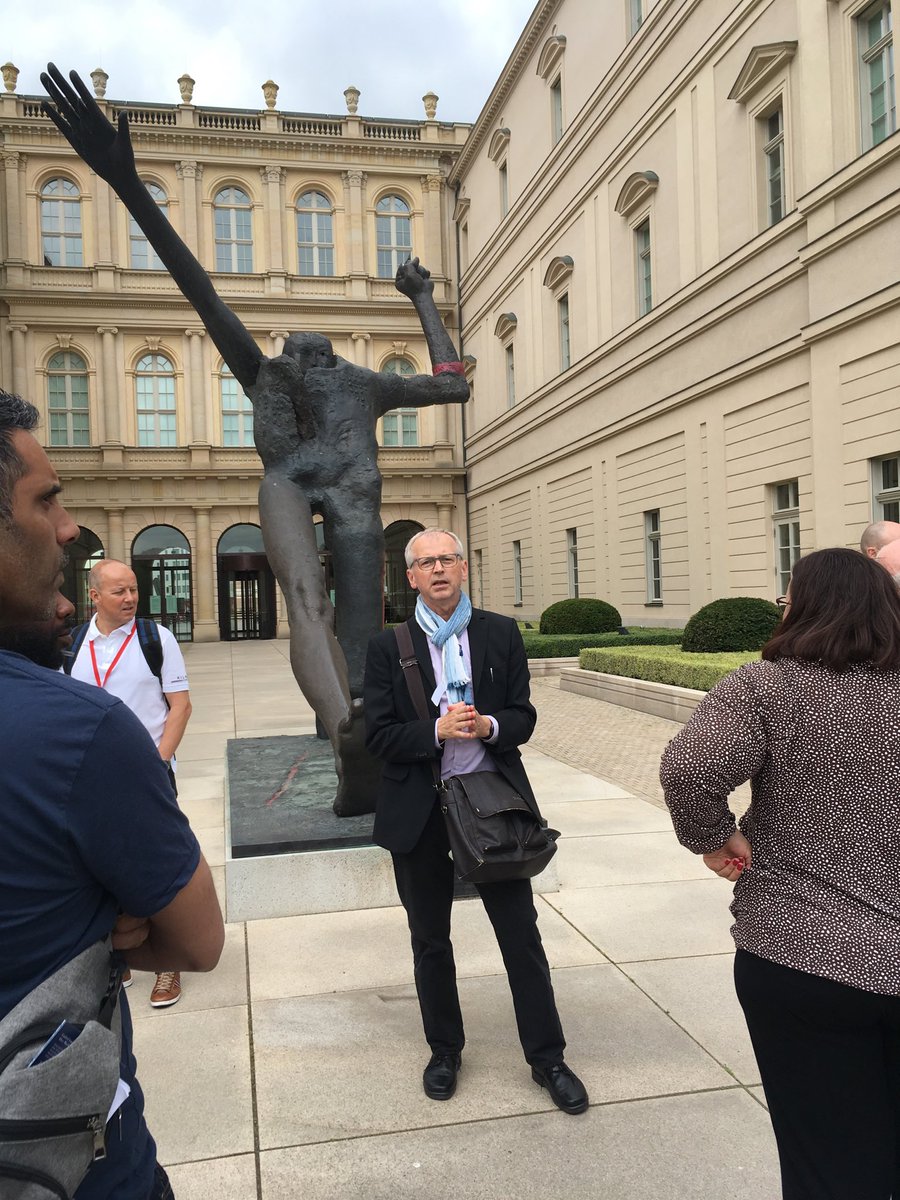Elisagree's tweet photo. We’re learning about the history of Potsdam, giving me hope that the politics of the UK can recover too, even if it takes a long time, as in East Germany. https://t.co/8jVBktbCiW