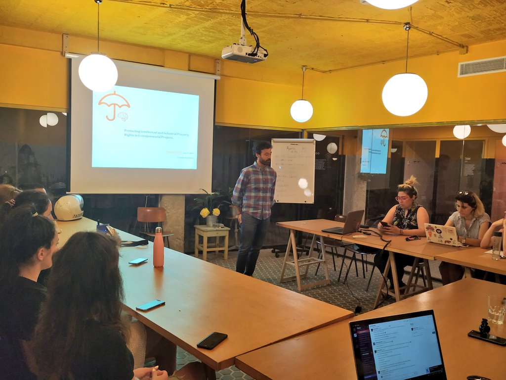 ImpactHubMAD's tweet photo. ¡Último día del #CBSBootcamp! Nos despedimos con Fernando D. Madrigal, experto en propiedad intelectual y patentes, con el que los #emprendedores creativos podrán decidir: ¿Quiero proteger mi idea? ¿Cómo debo hacerlo?¿Cuáles son los procedimientos y los mecanismos? https://t.co/47snbFuDyg