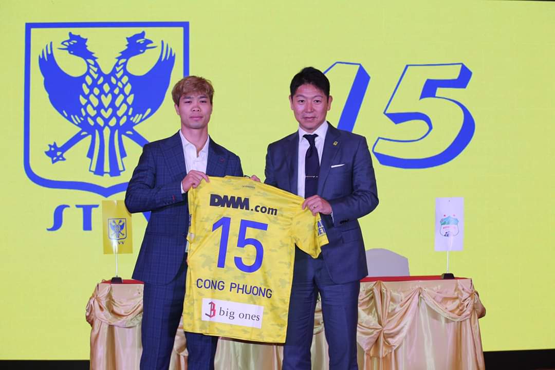 🐥🇻🇳 Nguyễn Công Phượng wordt een Kanarie! 

➡ Meer info via bit.ly/2XHEgyU

#stvv #congphuong #BelgiumMeetsVietnam