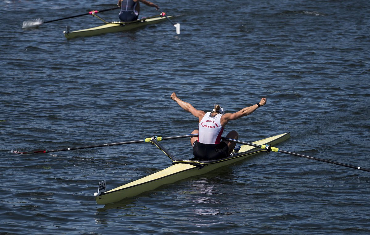 jeanninegmelin's tweet photo. lifetime experience &amp; memories that will last forever.
#fbf to one year ago when i got to experience the spirit of @HenleyRegatta which i still cheerish up today - supported by @Robin_Dowell 📸 by @BenedictTufnell &amp; @WEROW_Life #henleyroyalregatta #PRCC https://t.co/qXNSRfsO61