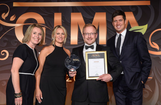 An incredible night for our Marketing Team at yesterday’s <a href="/GIMA/">GiMA</a> awards. We won ‘Best Marketing Communication Campaign’ for our New Horizon launch, and our Peckish Love Every Bird campaign was named as a finalist. Well done to all involved! 
#WeAreGardening #GIMAawards19