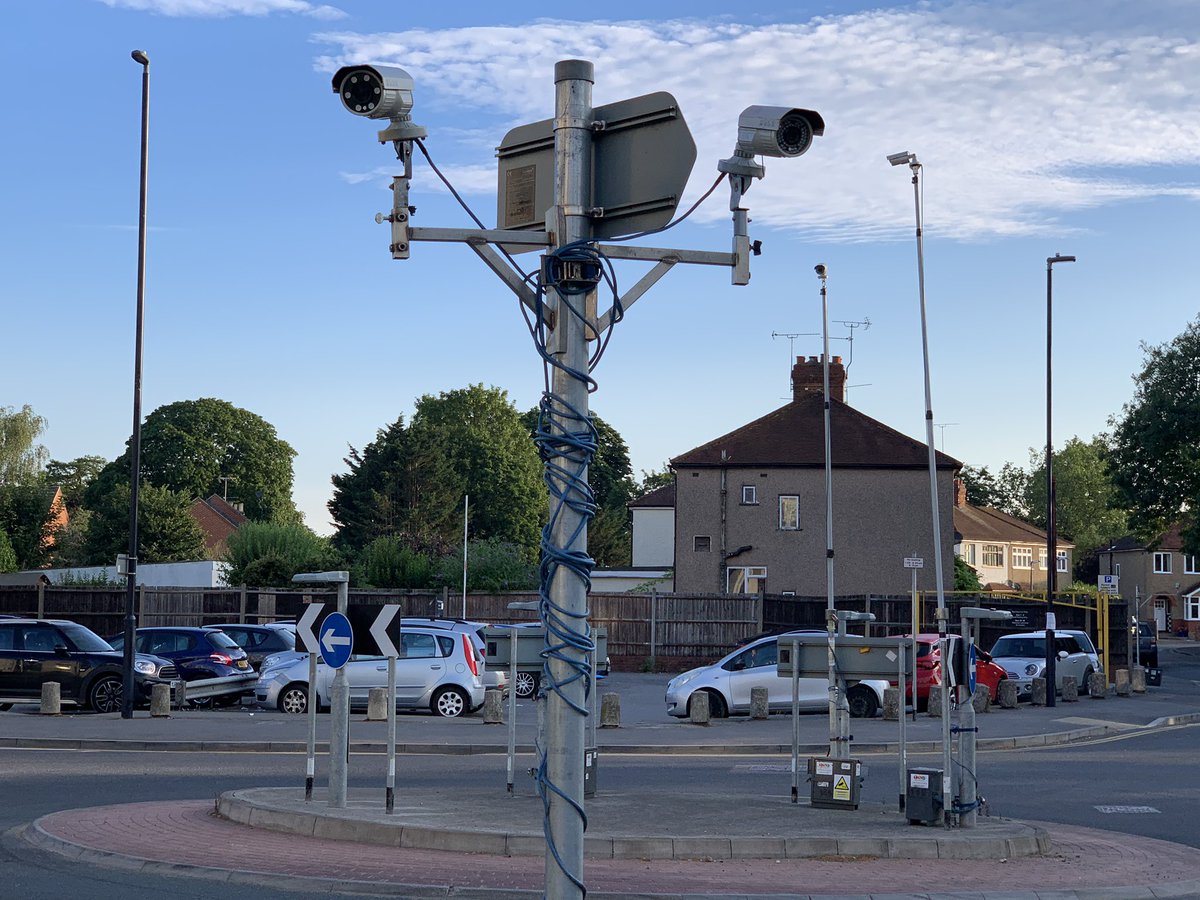 Traffic survey cameras all around the A4 as we prepare for junction upgrades. Part of our over £50 million investment in highways and pavements over the next four years #Infrastructure <a href="/MaidenheadRegen/">Maidenhead Regen</a>
