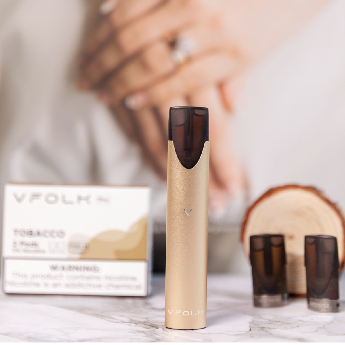 vfolk's tweet photo. 🤜Portable, light, long battery durable.🤛 #vfolk all-in-one pod system has all the features you need to vape on the go.

#vape #vaper #vaping #ecig #ejuice #vapenation #vape4life #vapetricks #vapeon 
WARNING: This product contains nicotine. Nicotine is an addictive chemical. https://t.co/8yyoyayPmr