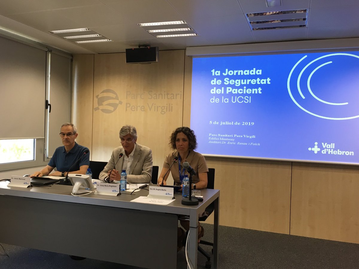 vallhebron's tweet photo. Inaugurem la 1a Jornada de Seguretat del Pacient de la UCSI a ⁦@perevirgilicat⁩. 
Gràcies a la participació dels professionals del centre, millorem la seguretat dels pacients.
#SeguretatVH ⁦@Sessep_Esp⁩ https://t.co/nvmayGem8I