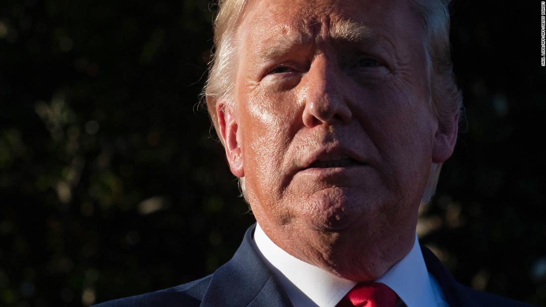 CNNPolitics's tweet image. Trump administration reverses course on census citizenship question cnn.it/2NAMm8z