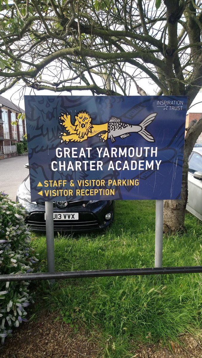 hstevavo's tweet photo. I'm very excited to be visiting #GYCA today and spending some time with @BarryNSmith79 😀 https://t.co/UNWaaUG8Fb