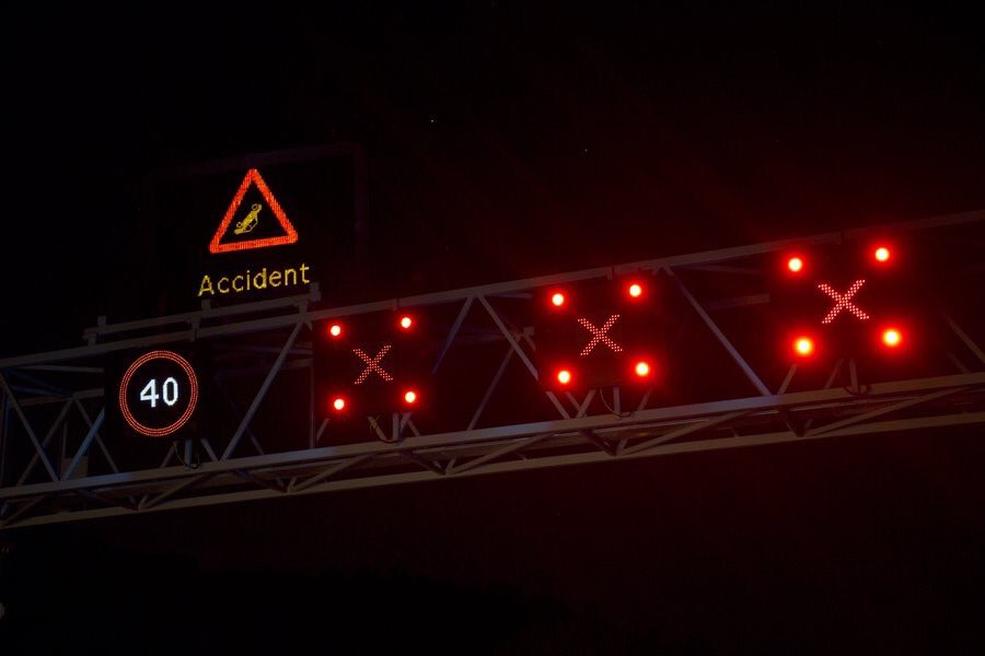 SurreyFRS's tweet photo. Whilst on route to a incident on the M25, a number of motorists ignored Red ❌ lane closures. This delayed crews arriving at scene to help those involved !! Motorways are covered by CCTV &amp; lane enforcement cameras. Ignore ❌ lane closures &amp; you can be fined. Think road safety ! https://t.co/NEYVfQsZCo