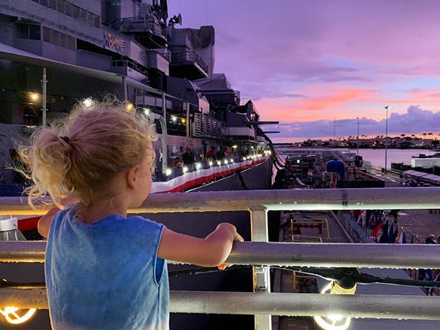 jfabs's tweet photo. Patiently waiting for fireworks 🎇 
#fourthofjuly #ussmissouri #luckywelivehawaii #pearlharbor #shotoniphone https://t.co/EyVnttCJn0 https://t.co/pBmBT3KMVy