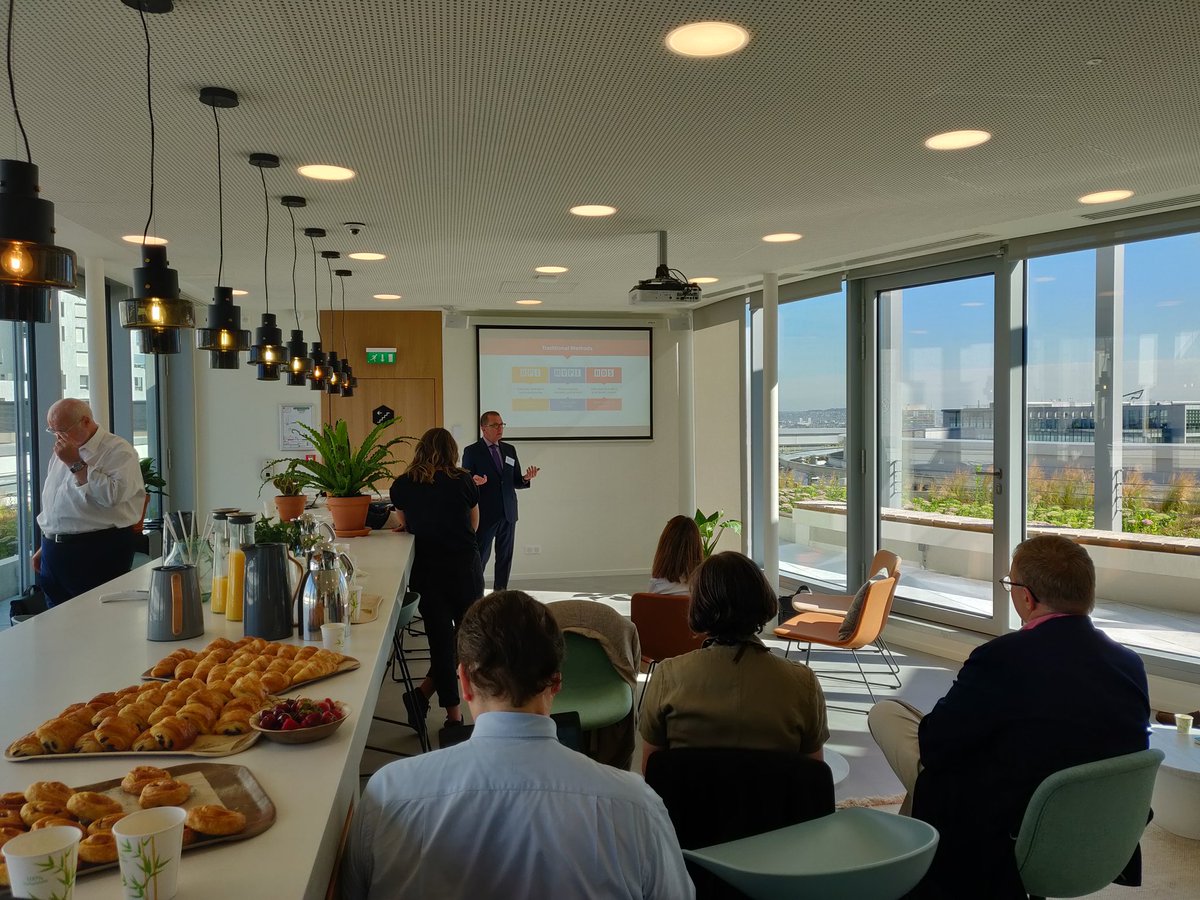 Ce matin nous avons le privilège d'écouter Scott Grégory, CEO de <a href="/HoganAssessment/">Hogan Assessments</a> ... why personality matters? How to select your #assessment solutions ?