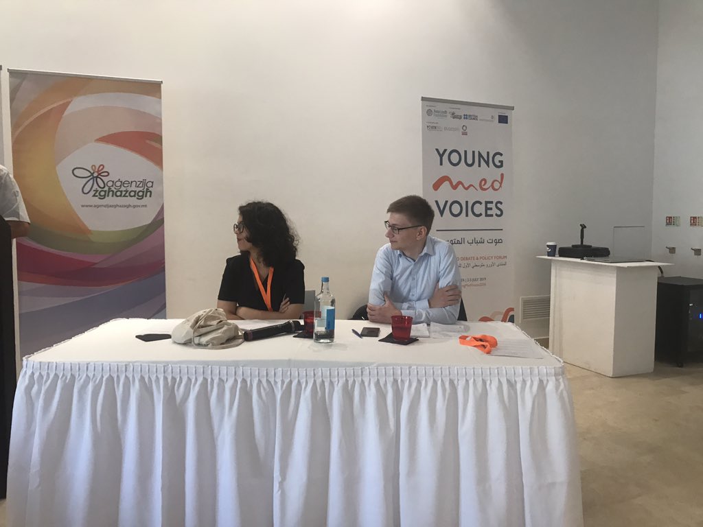 eliegemayel's tweet photo. In the finals debating hand in hand ๐น๐ณ/ ๐ฉ๐ช vs ๐ฑ๐พ/ ๐ง๐ช after debating 5 rounds of debate during the Euro Med Debate and Policy Forum @YoungMedVoices @AnnaLindh @BritishCouncil #YoungMedVoices2030 #debatetoaction https://t.co/3BOIaK8pVT