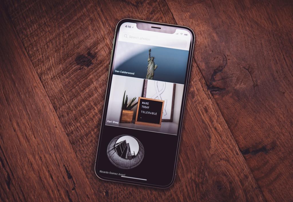 brands_direct's tweet photo. Only when hardware and software are designed together can they truly work together. #iPhoneXR 
https://t.co/40Niu6I7Li #appleiphone https://t.co/1oJy2YN2L9