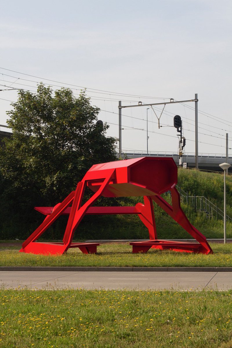 Until the 3rd of November you can visit the <a href="/GLartprojects/">GET LOST - art projects</a> Play Station exhibition around #Sloterdijk, which includes a piece by Studio Frank Havermans inspired by Basisweg - our future #EDGEAmsterdamWest. <a href="/APG_News/">APG</a> <a href="/abppensioen/">ABP</a> #publicart #Amsterdam #kunst #playstationsloterdijk