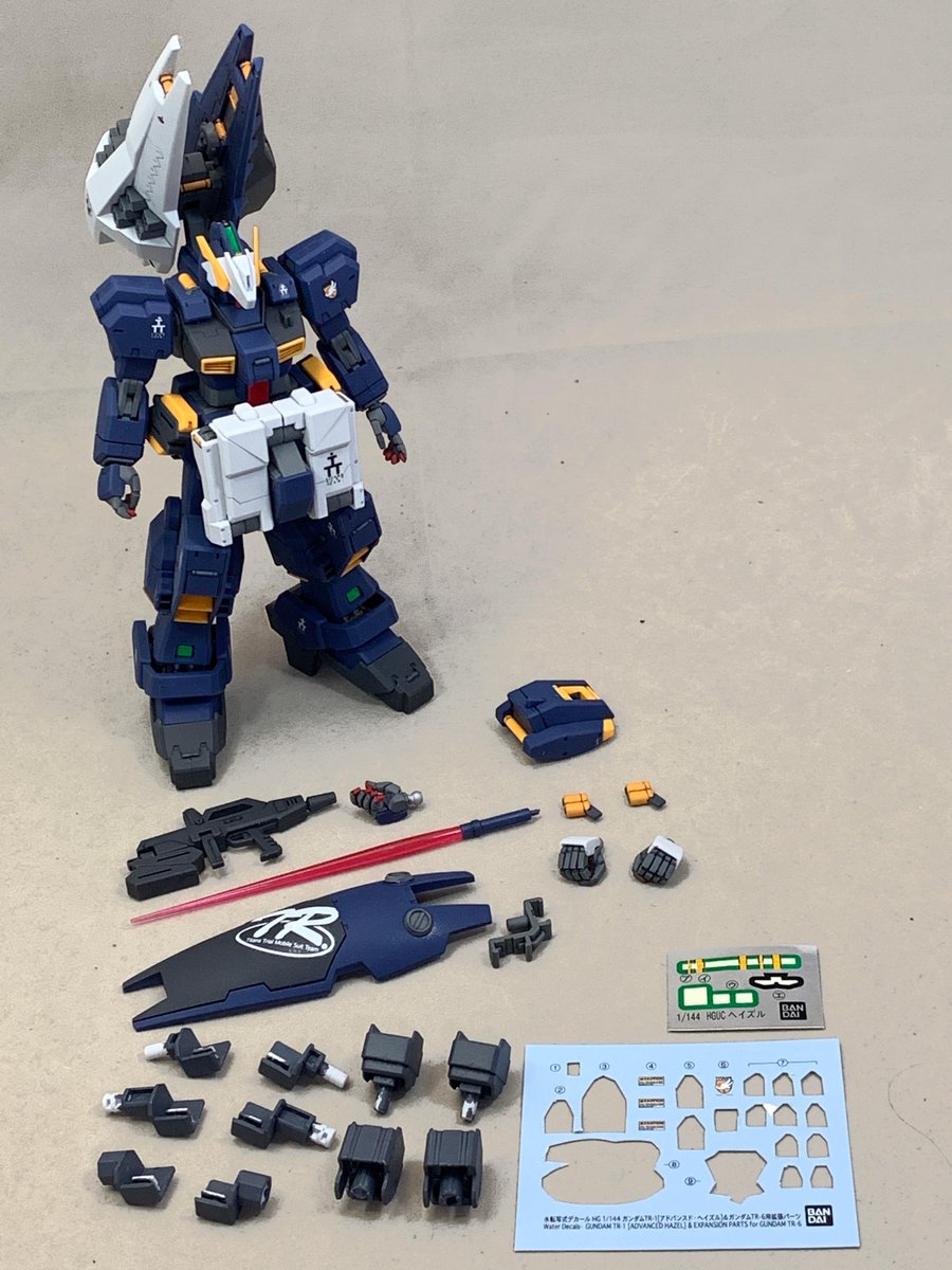 F A たちばな On Twitter Hguc 1 144 ガンダムtr 1 アドバンスド ヘイズル Amp ガンダムtr 6用拡張パーツ 組んだ 6月プレバン限定 ヘイズル改 同様関節周りがabsからkpsに マーキングシールが水転写デカールに変更も基本的に 05年発売のキットのまま 拡張