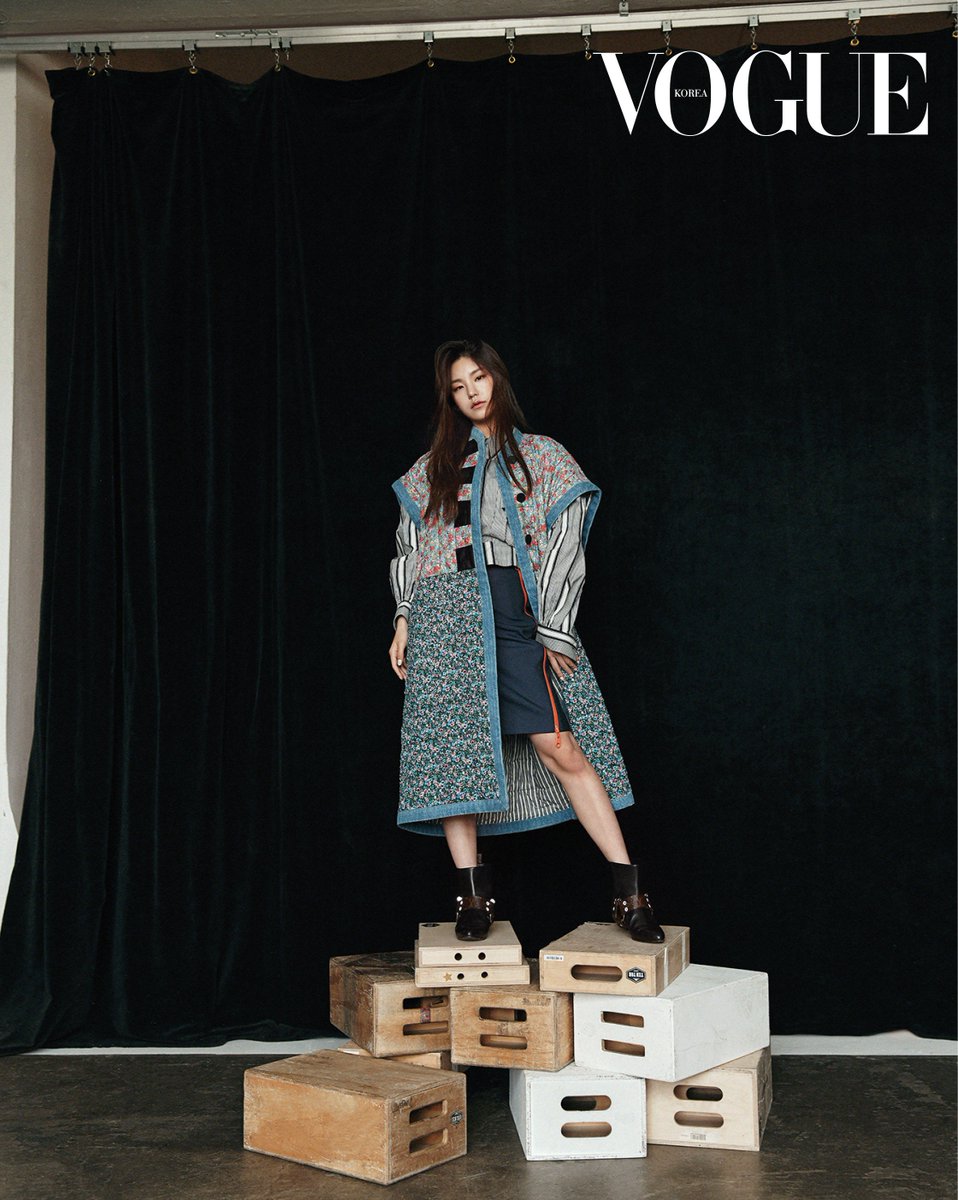 PHOTOSHOOT - ITZY x Louis Vuitton x Vogue Korea Photoshoot